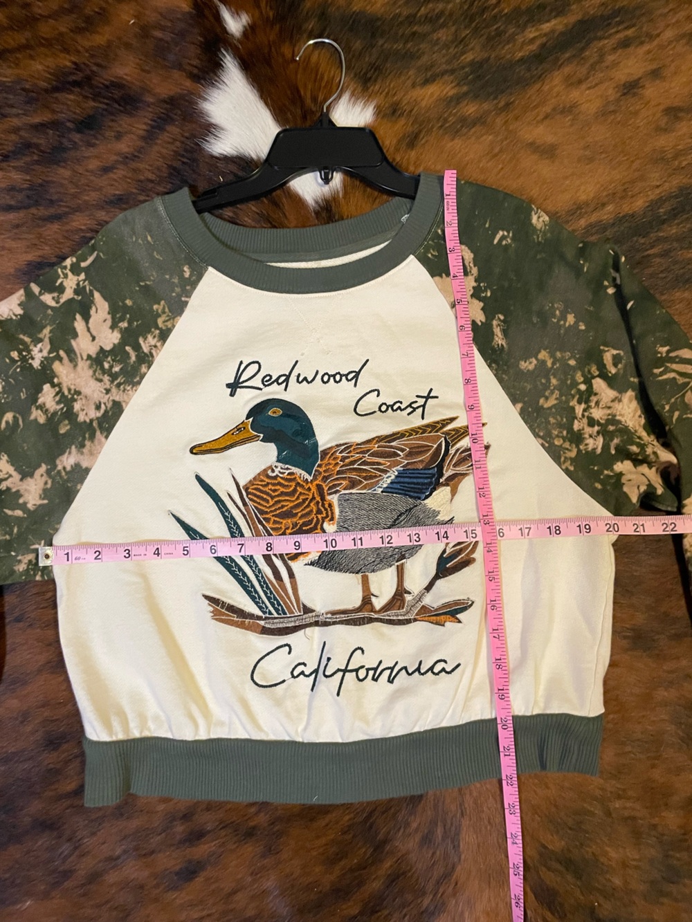 Anthropologie Redwood Coast California Duck Graphic Pullover - Black & Cream - Picture 5 of 7